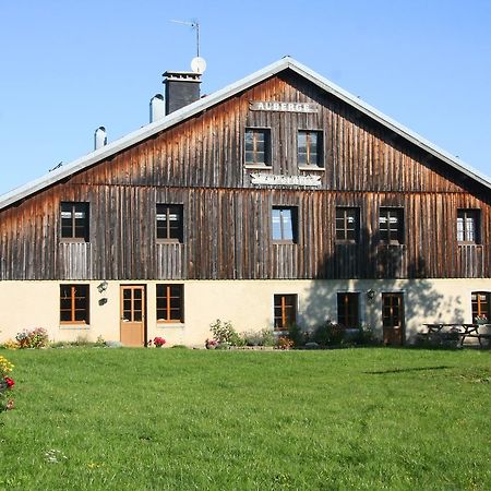 Auberge De La Perdrix Hauterive-la-Fresse Ngoại thất bức ảnh