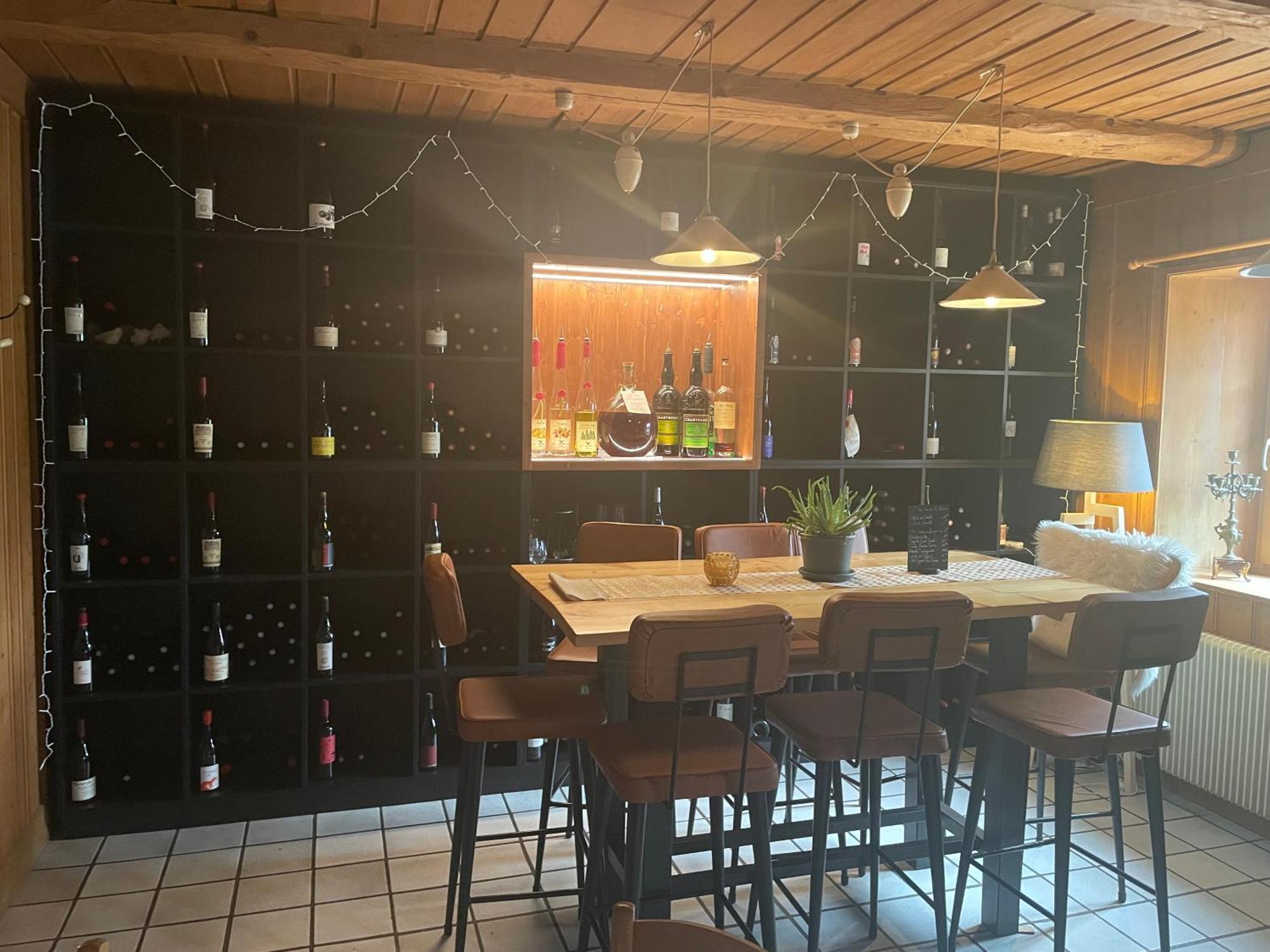 Auberge De La Perdrix Hauterive-la-Fresse Ngoại thất bức ảnh