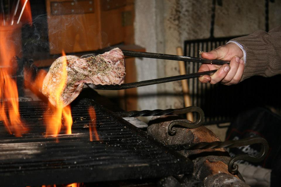 Auberge De La Perdrix Hauterive-la-Fresse Ngoại thất bức ảnh